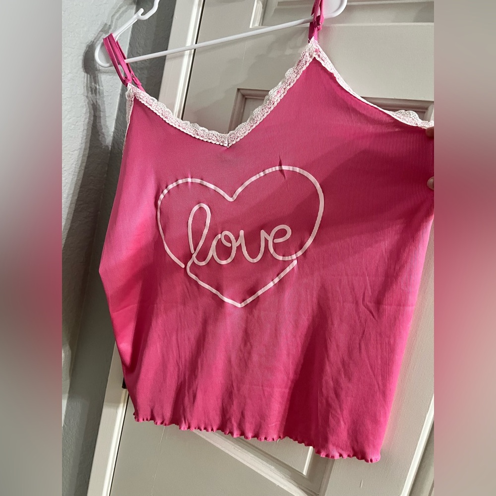 dELiA*s Pink Graphic Crop Camisole NWOT
